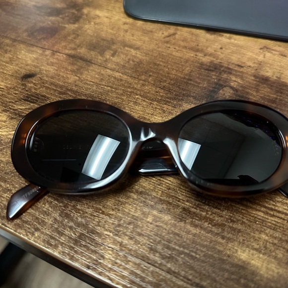 CELINE SUNGLASSES - Picture 6 of 6